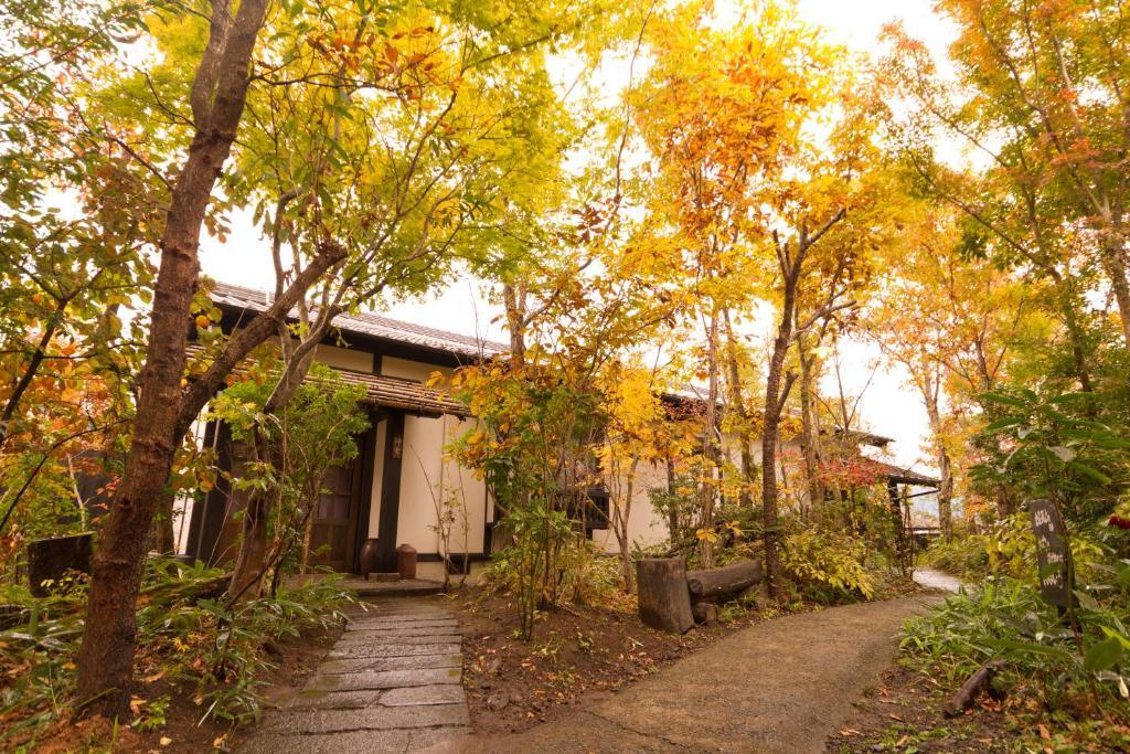 Shinwaen Ryokan Aso